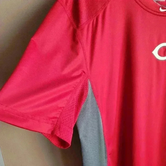 Nike Pro Combat Authentic Men's Shirt Size XL Short Sleeve Red/Grey Crew Neck - Picture 6 of 13